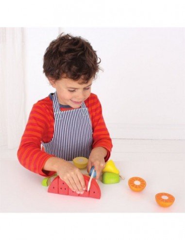 Rinkinys iš medžio  vaisiai...