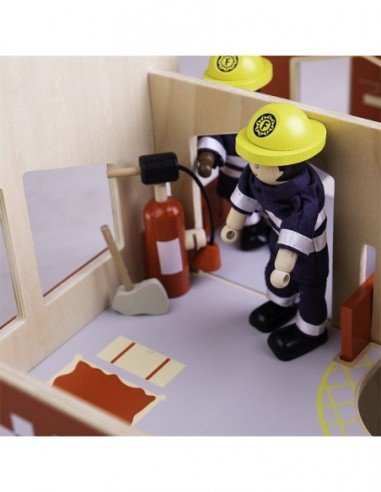 Medinė gaisrininkų stotis,...