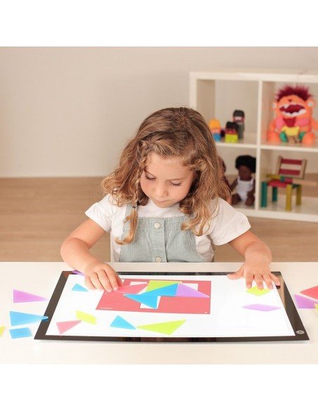 Rinkinys TRANSLUCENT  TANGRAM , 34 det, 3-6 m.